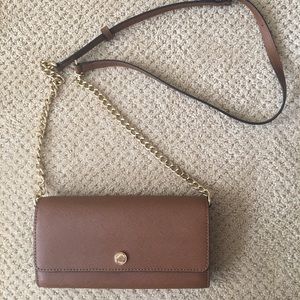 Excellent Preowned Michael Kors wallet on chain